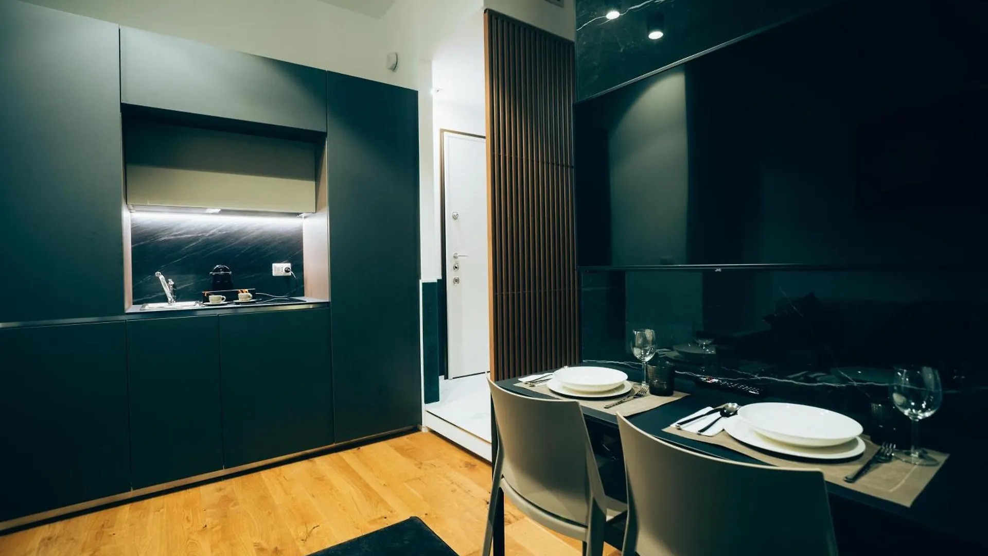 Center Luxury Flat A Apartment Milan