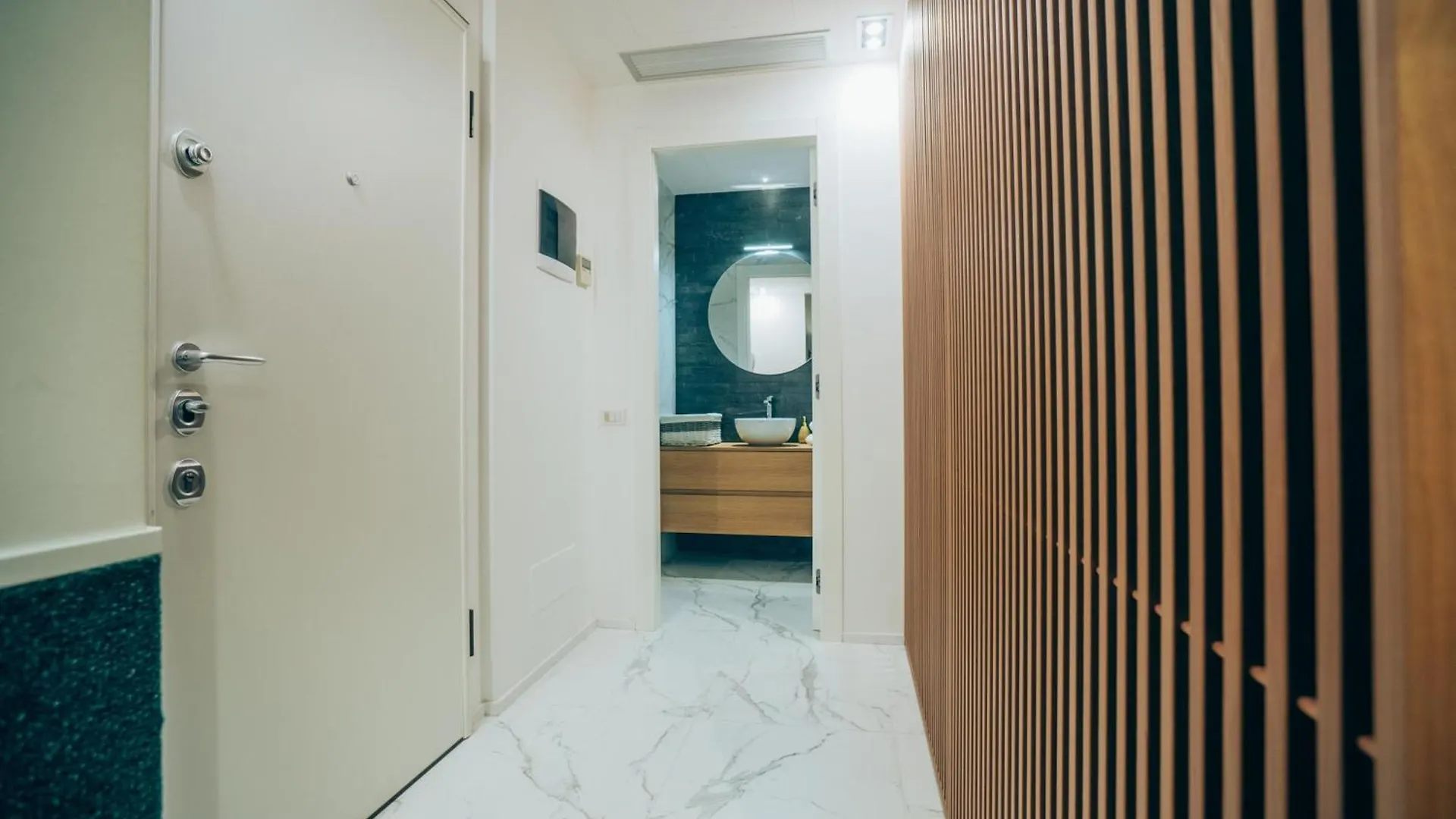 Center Luxury Flat A Apartment Milan